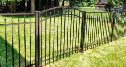 aluminum fence with a curved top gate